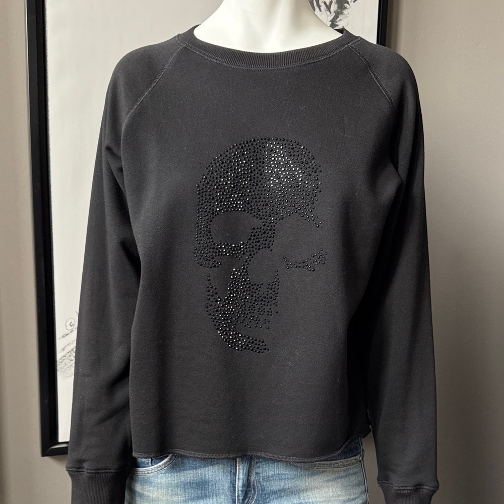 Sunshine Park Black Skull Women's Sweater